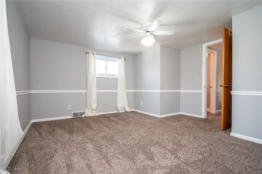 1067 Park Avenue Property Photo 20
