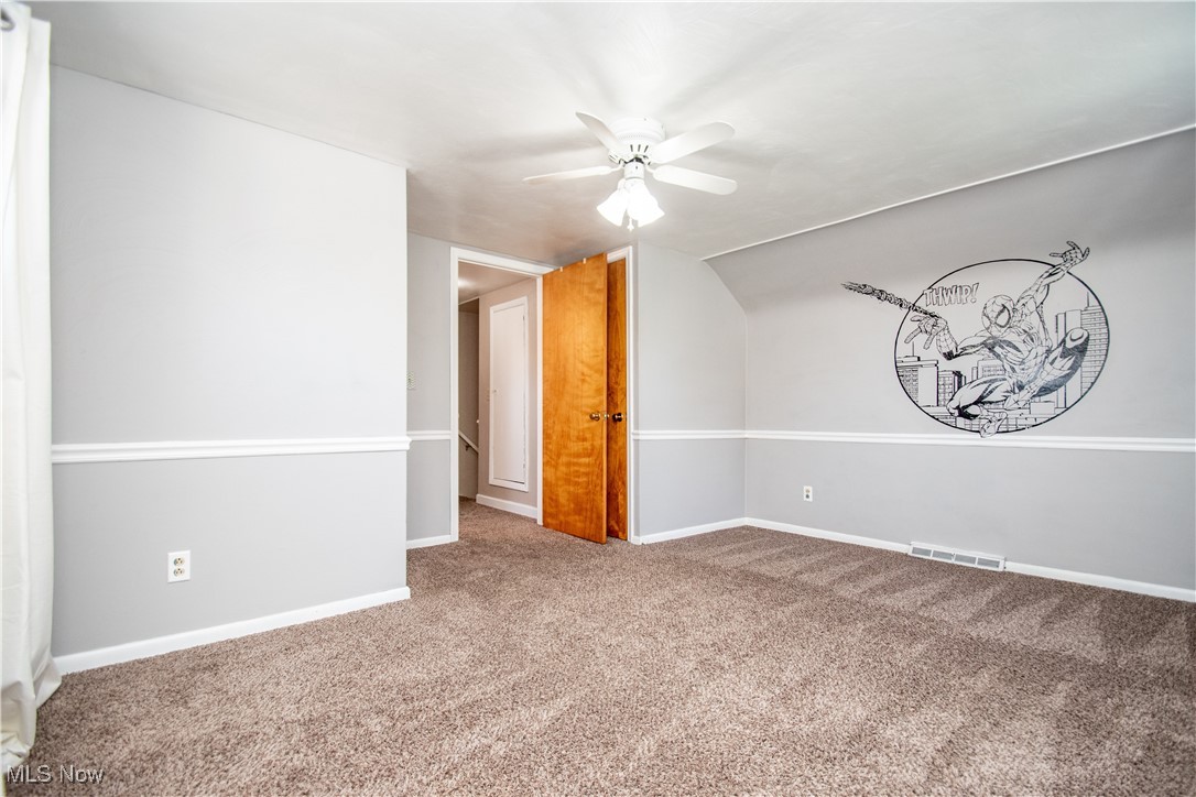 1067 Park Avenue Property Photo 21