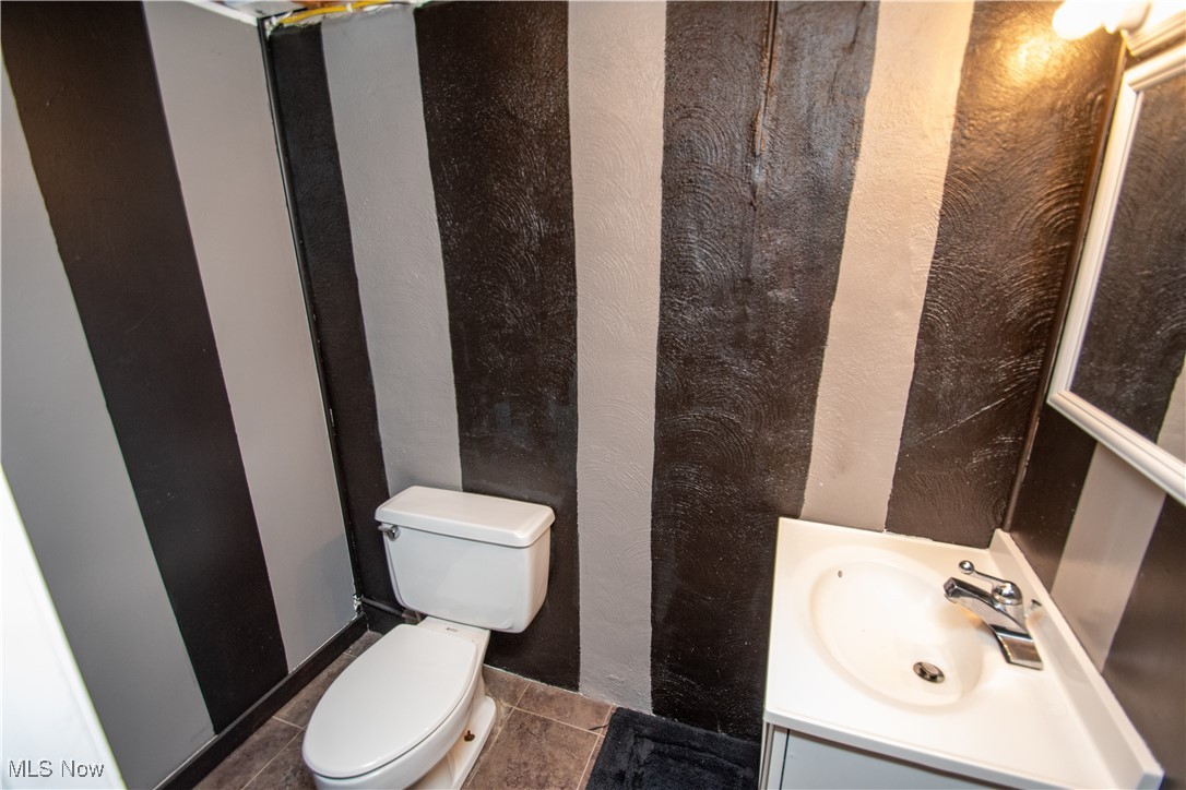 1067 Park Avenue Property Photo 32