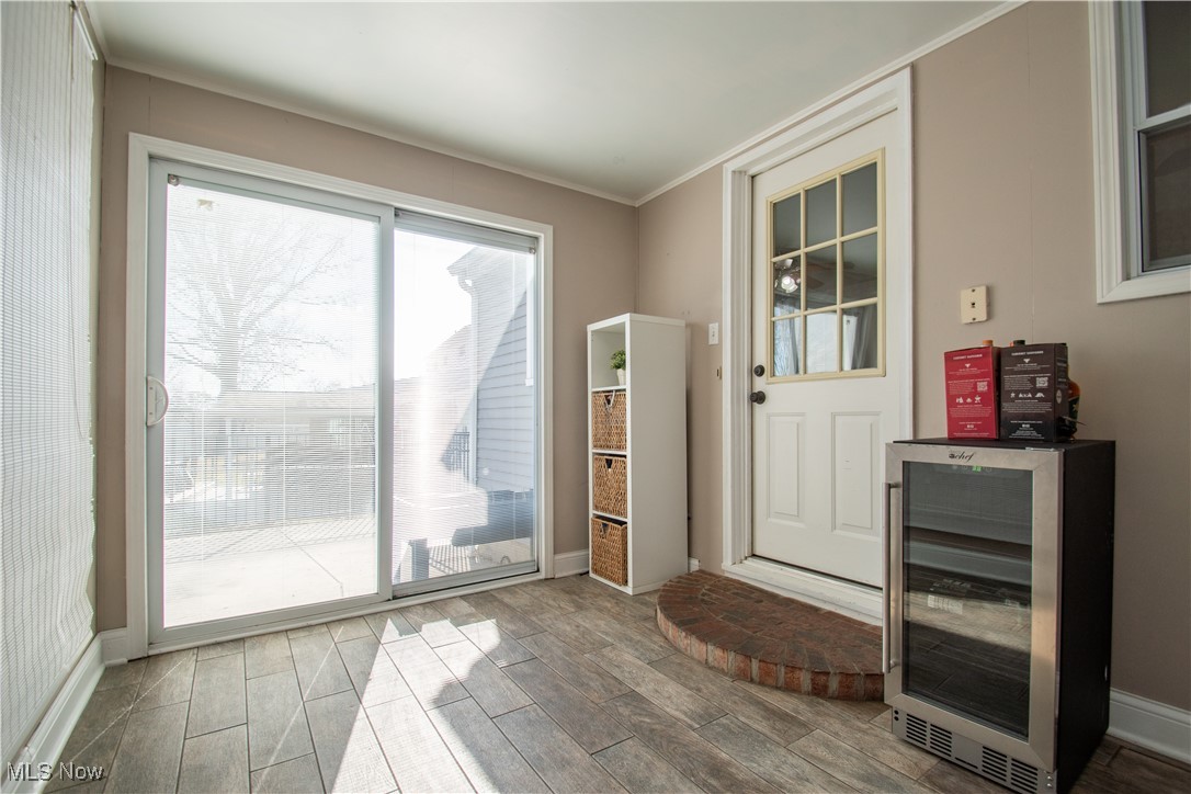 1067 Park Avenue Property Photo 34