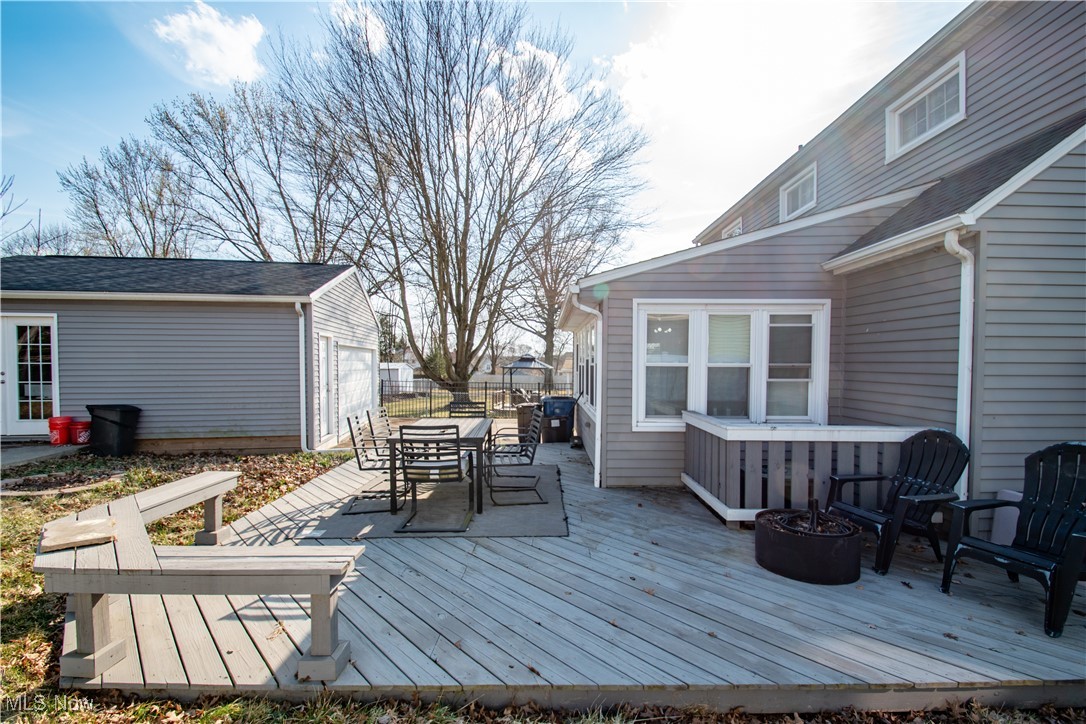 1067 Park Avenue Property Photo 39