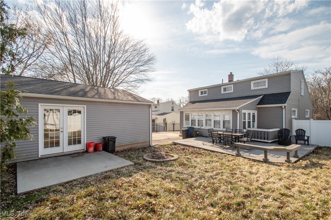 1067 Park Avenue Property Photo 40