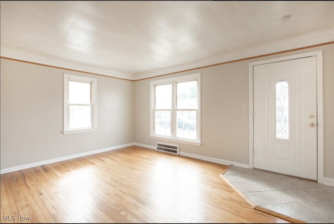 5914 Forest Avenue Property Photo 3