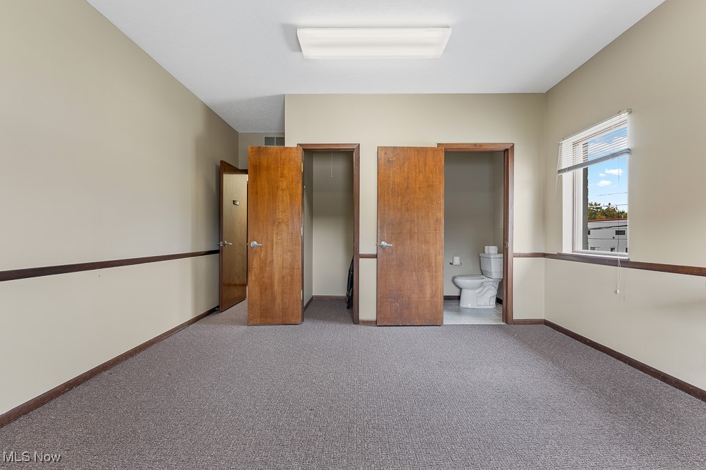 2425 Medina Road 2nd Floor Property Photo 19