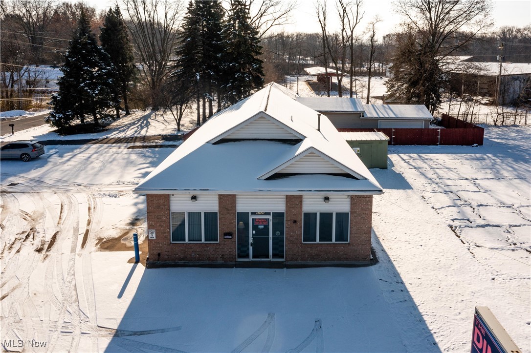 41825 N Ridge Road Property Photo 1