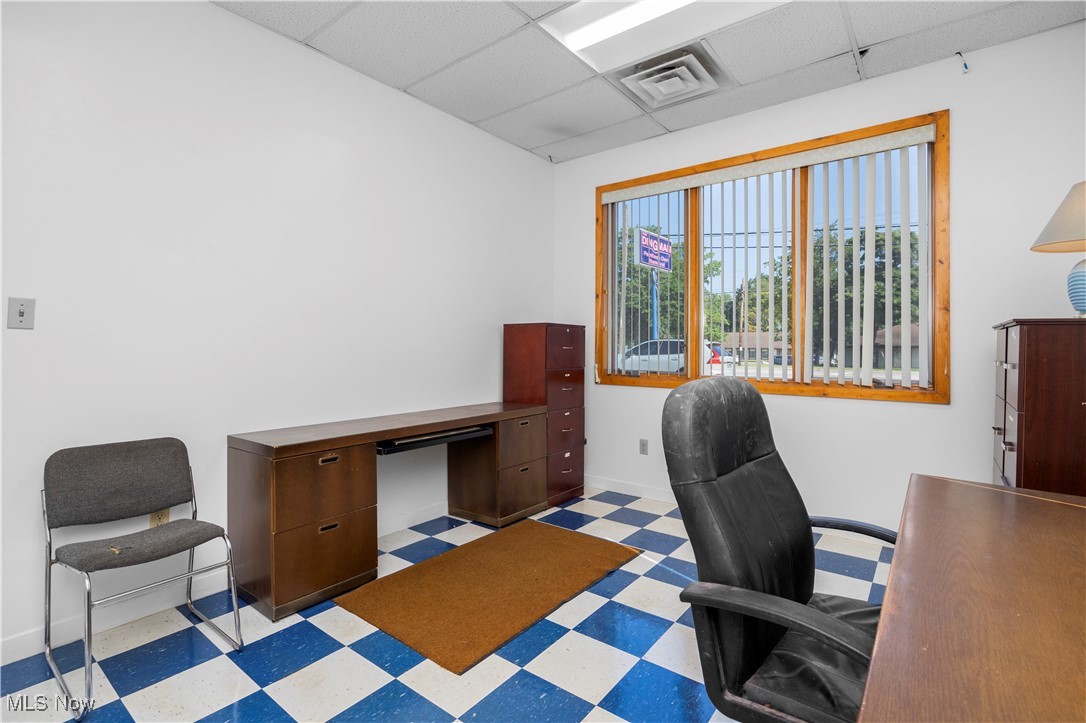 41825 N Ridge Road Property Photo 13
