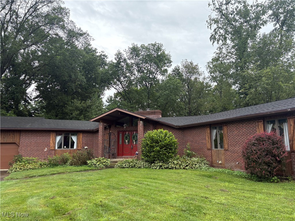 1740 Barnes Drive Property Photo 1