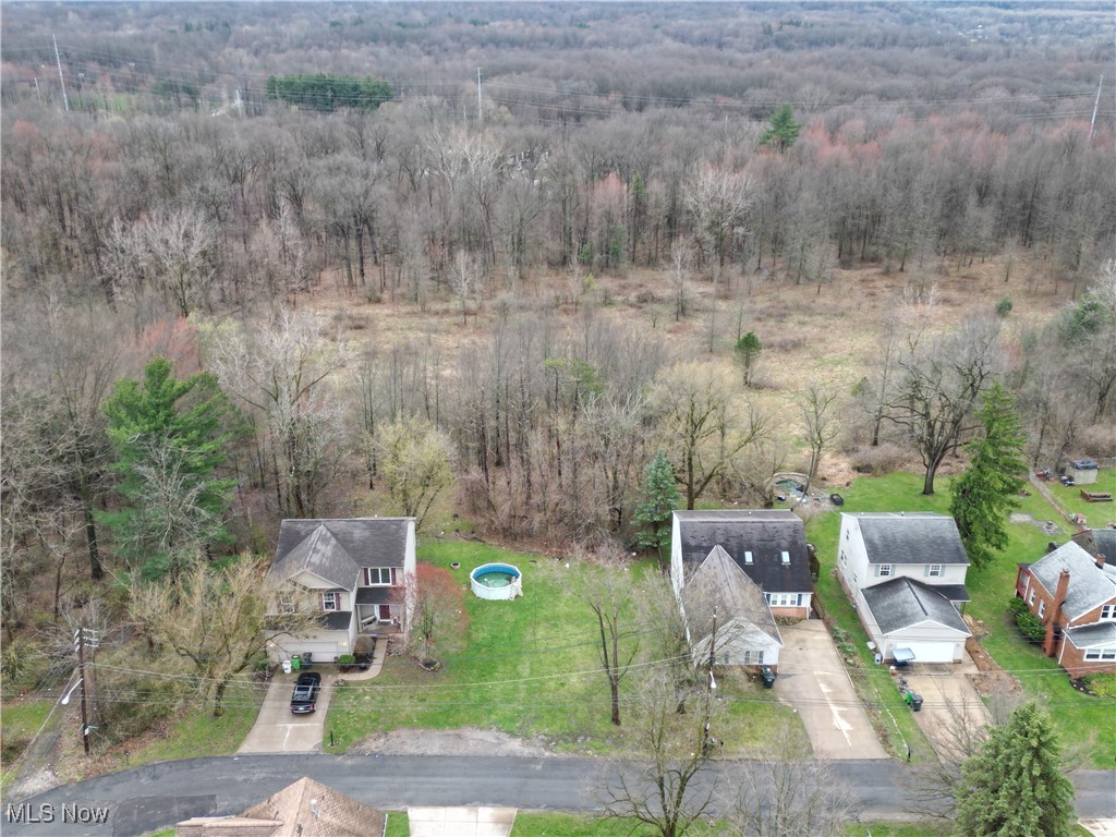 12940 Fruitside Road Property Photo 9
