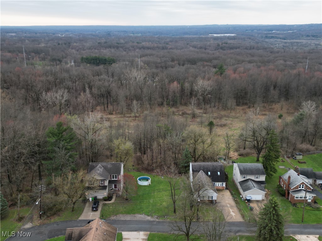 12940 Fruitside Road Property Photo 10