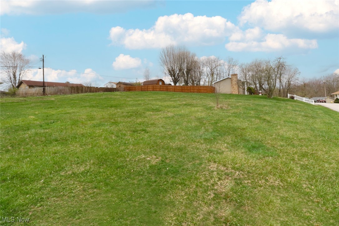 Overlook Drive Property Photo 2