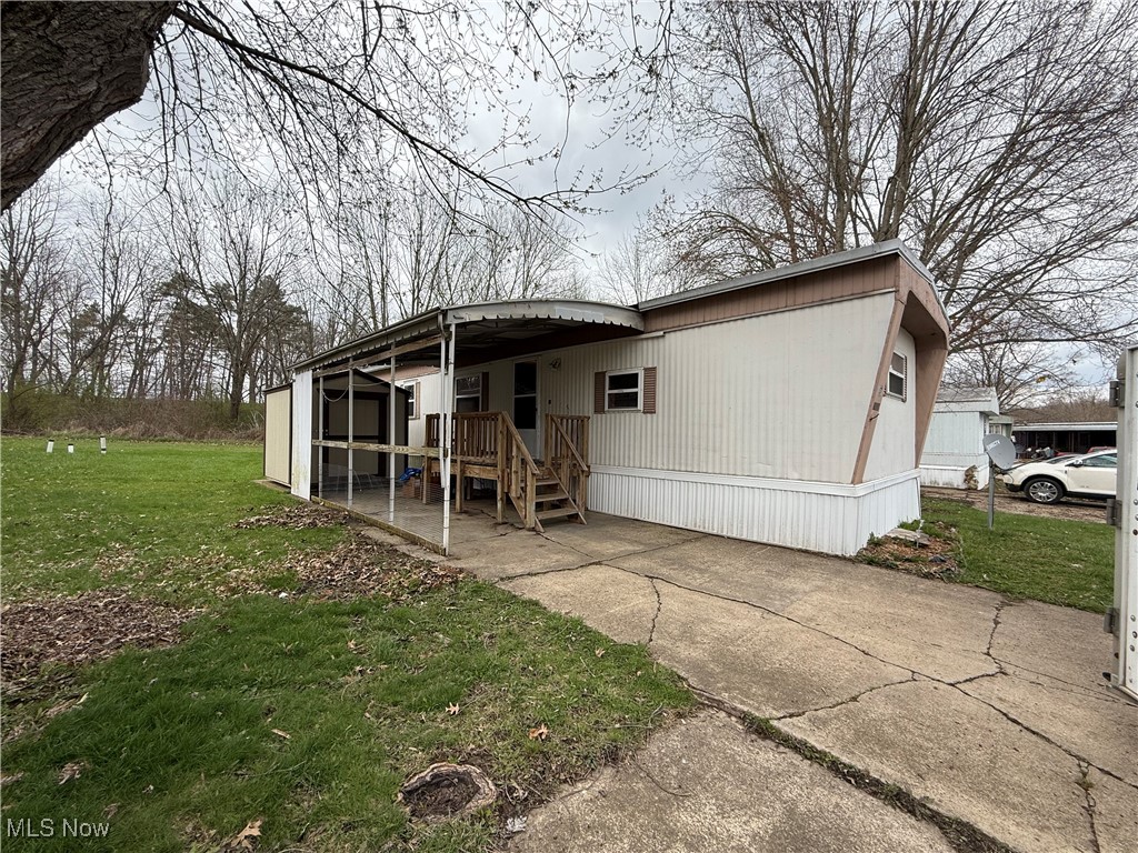 7443 Spillway Road 17 Property Photo 1