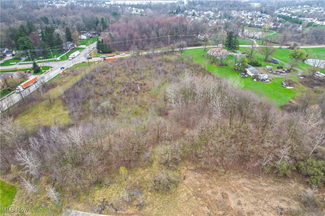 Highland/valley View Road E Property Photo 8