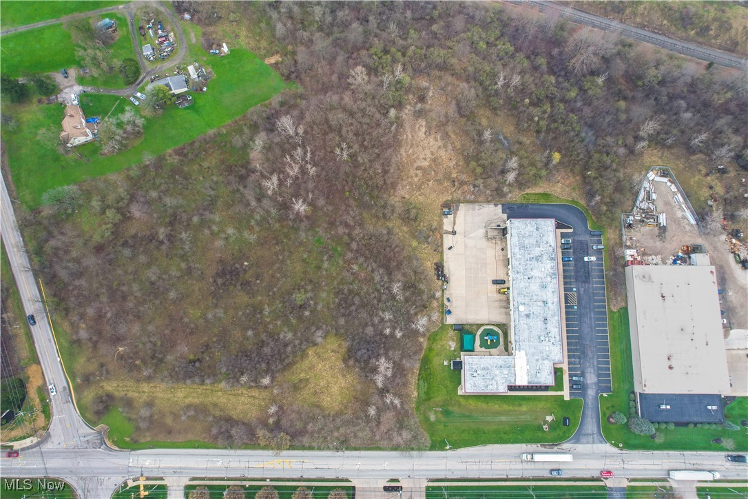 Highland/valley View Road E Property Photo 22
