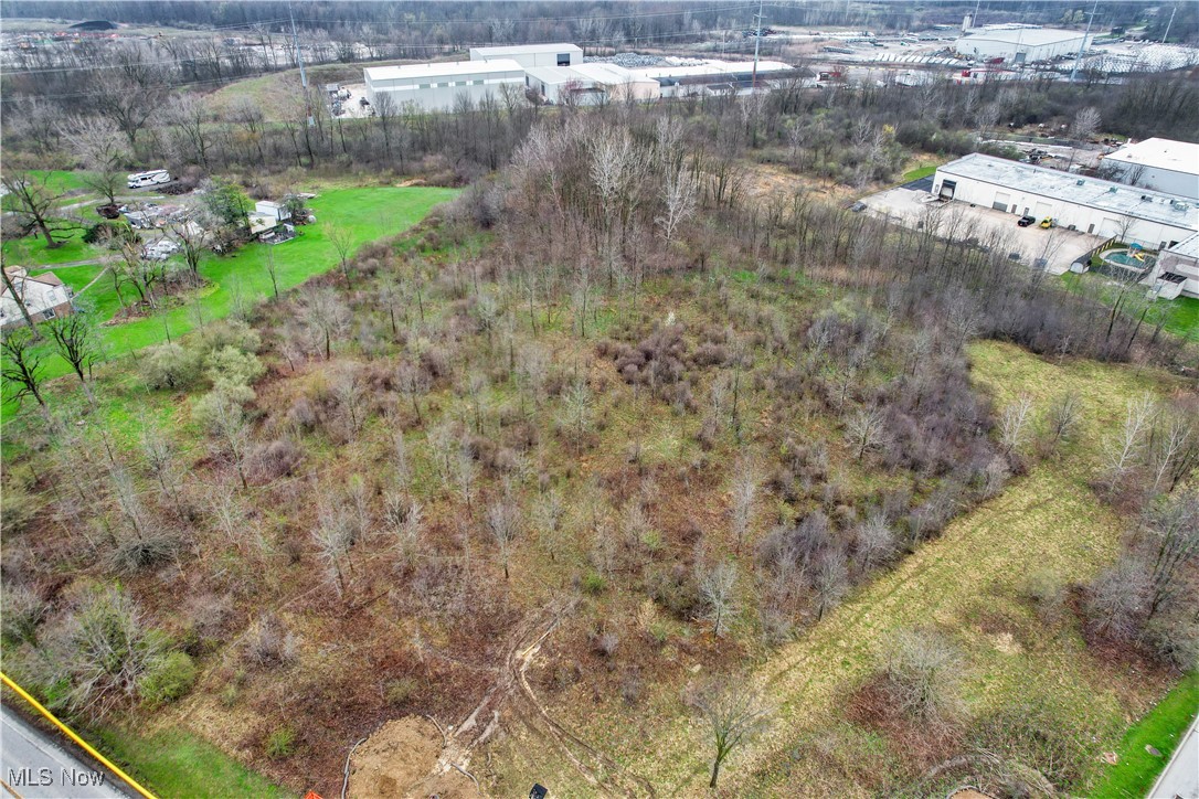 Highland/valley View Road E Property Photo 25