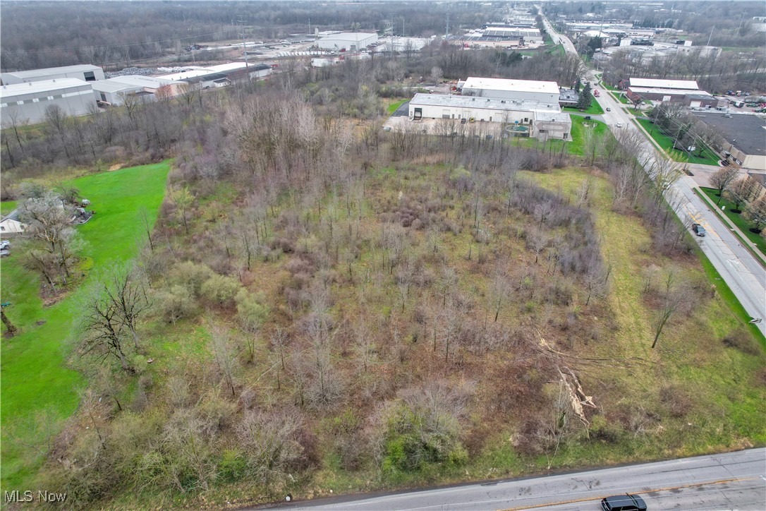 Highland/valley View Road E Property Photo 30