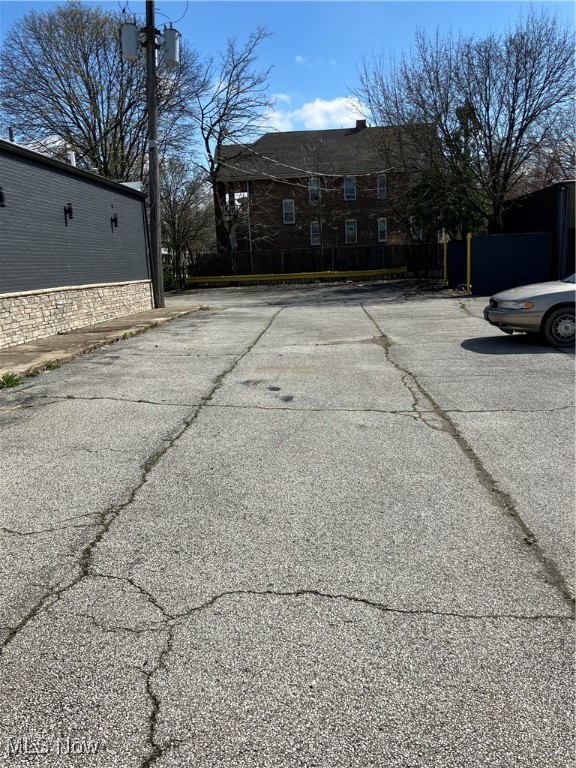 12716 Buckeye Road Property Photo 10