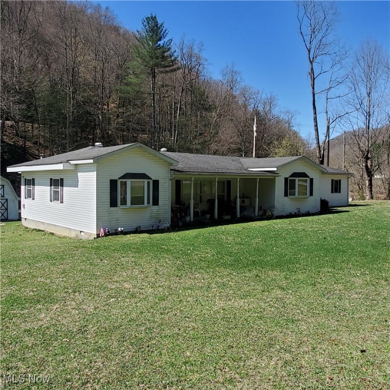 2398 Seneca Trail Property Photo
