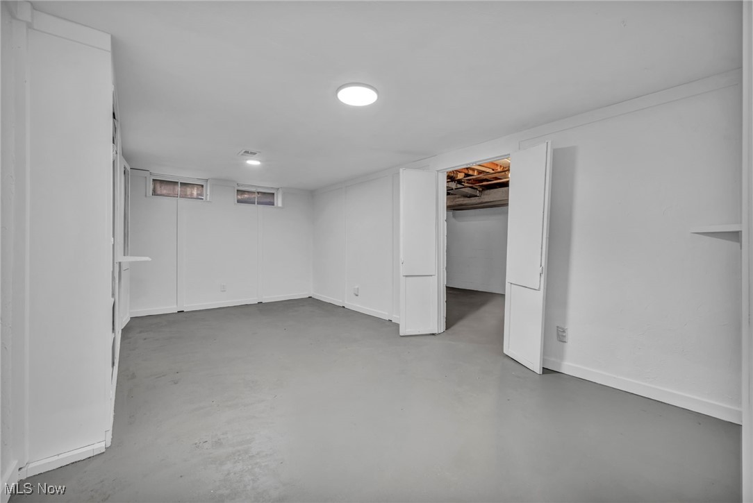 24700 Hawthorne Drive Property Photo 34