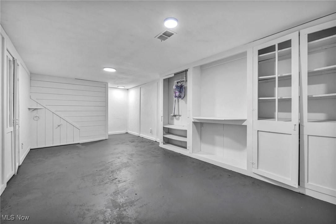 24700 Hawthorne Drive Property Photo 36