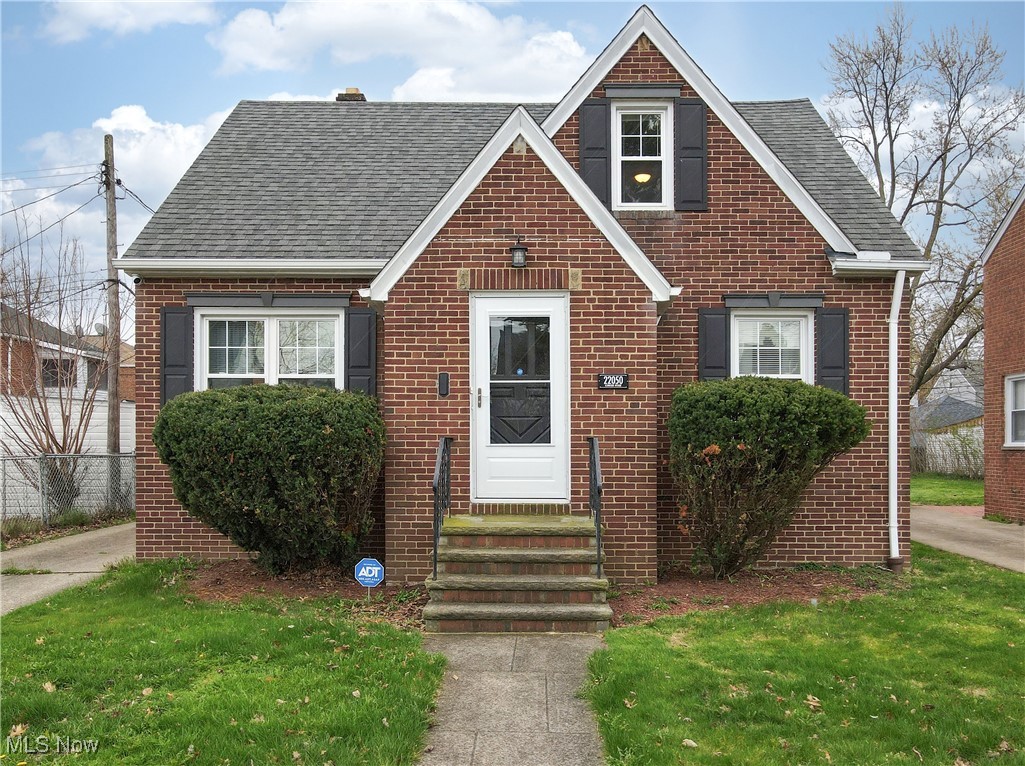 22050 Kenison Avenue Property Photo 1