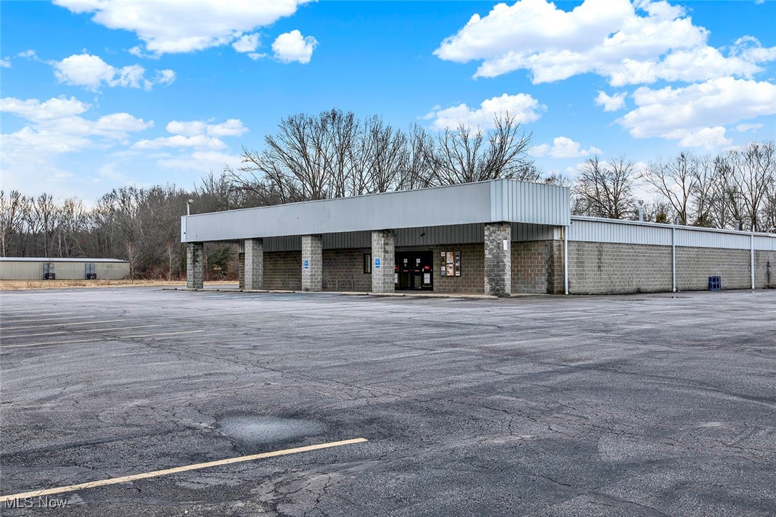 1428 Grandview Road Property Photo 1