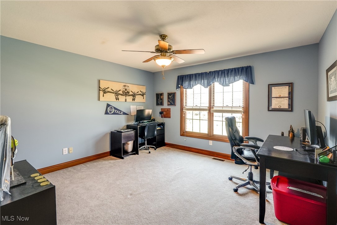 5027 Lake Breeze Landing Property Photo 23