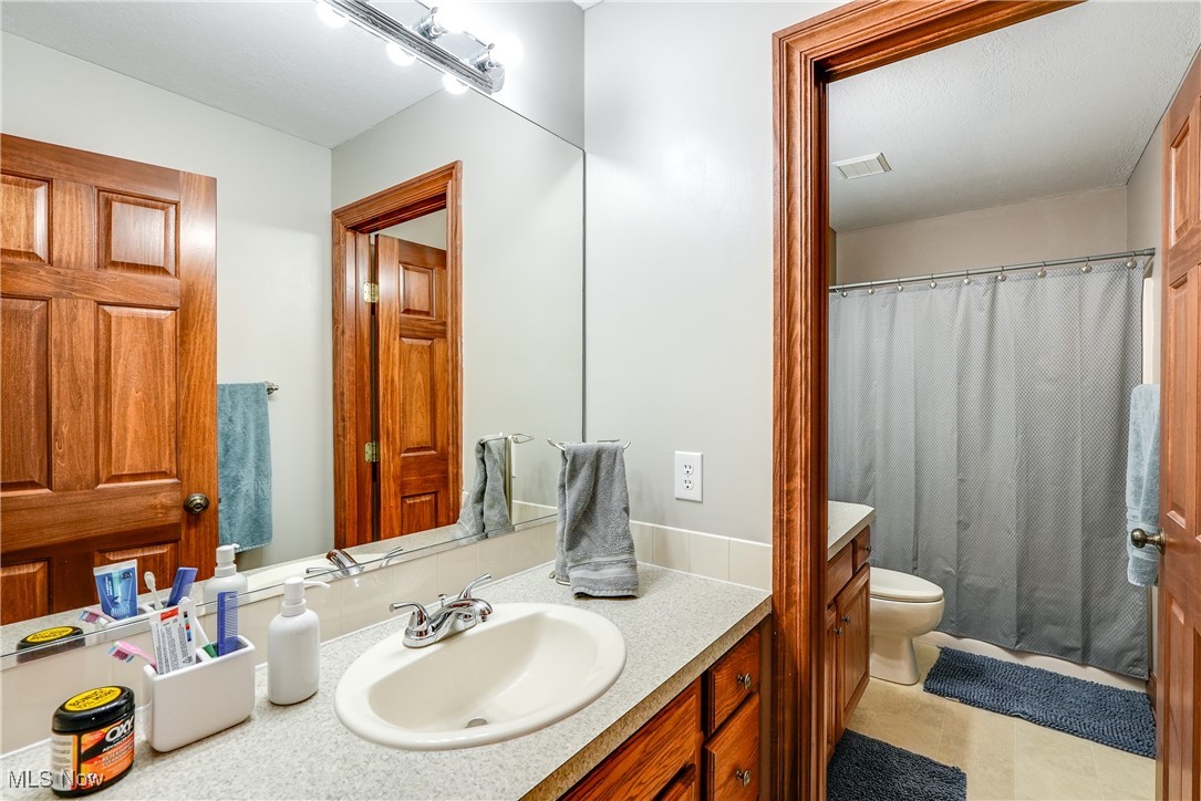 5027 Lake Breeze Landing Property Photo 25