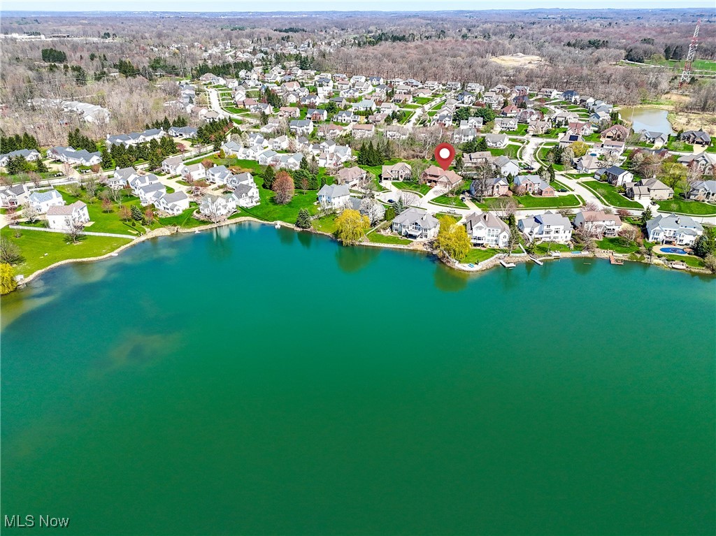 5027 Lake Breeze Landing Property Photo 43
