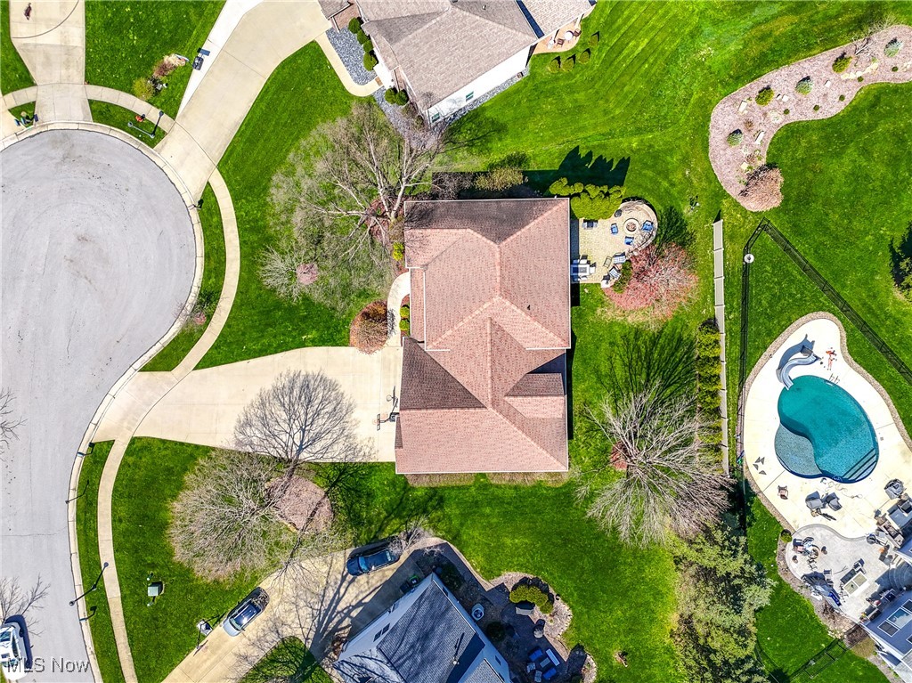 5027 Lake Breeze Landing Property Photo 45