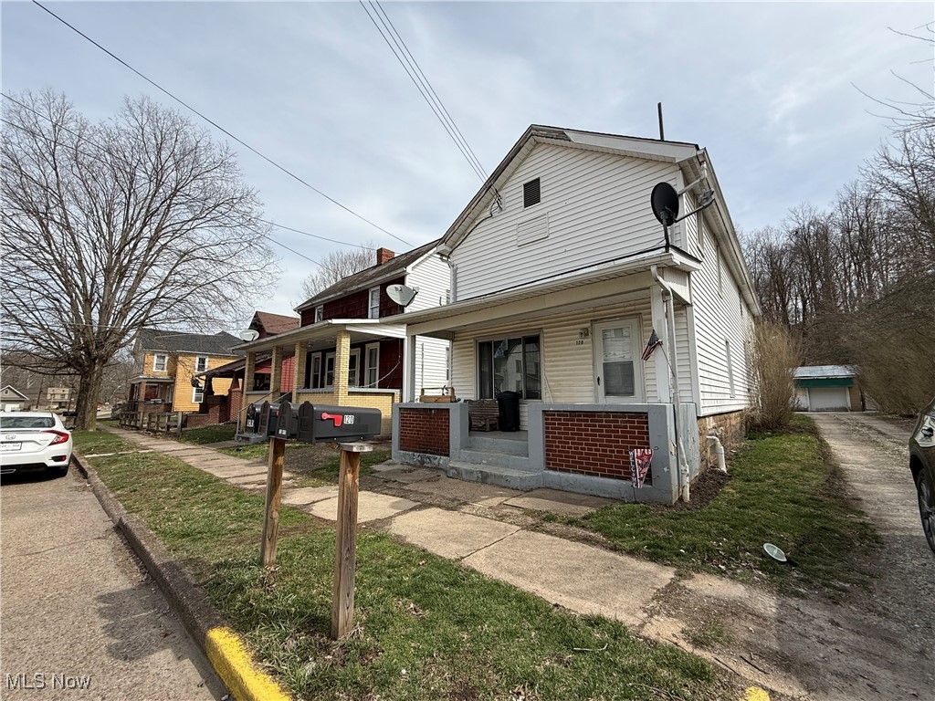 112 & 120 Hanna Avenue