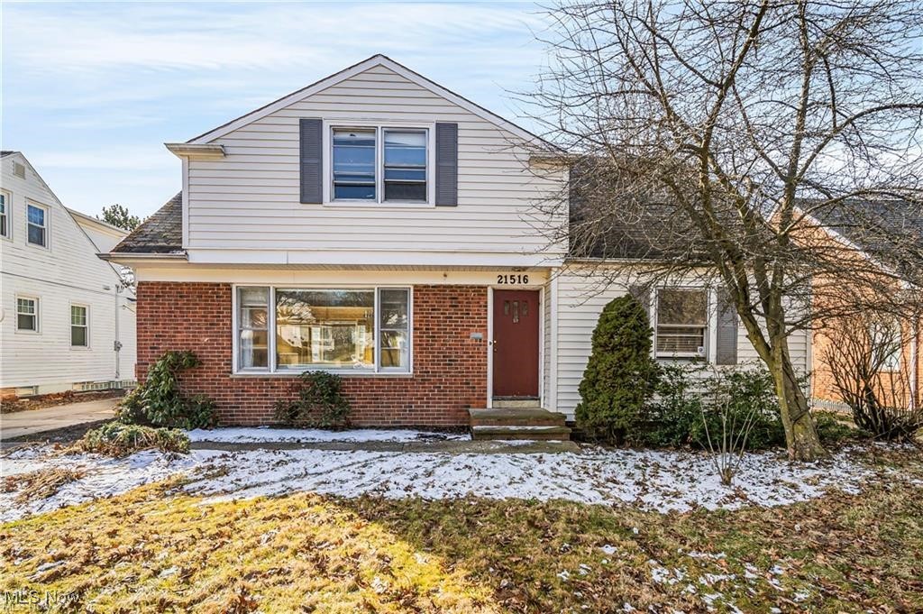 21516 Halworth Road Property Photo