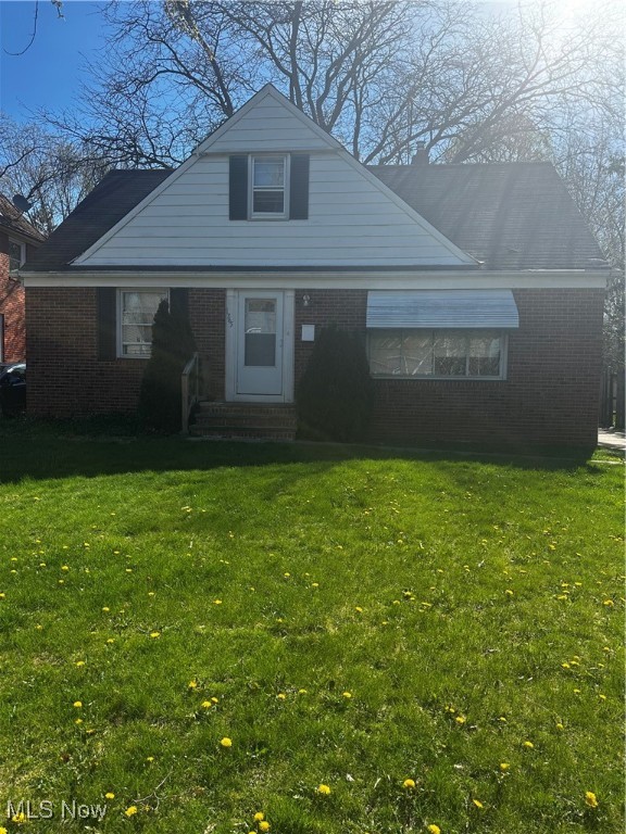 1765 E 238th Street Property Photo 1