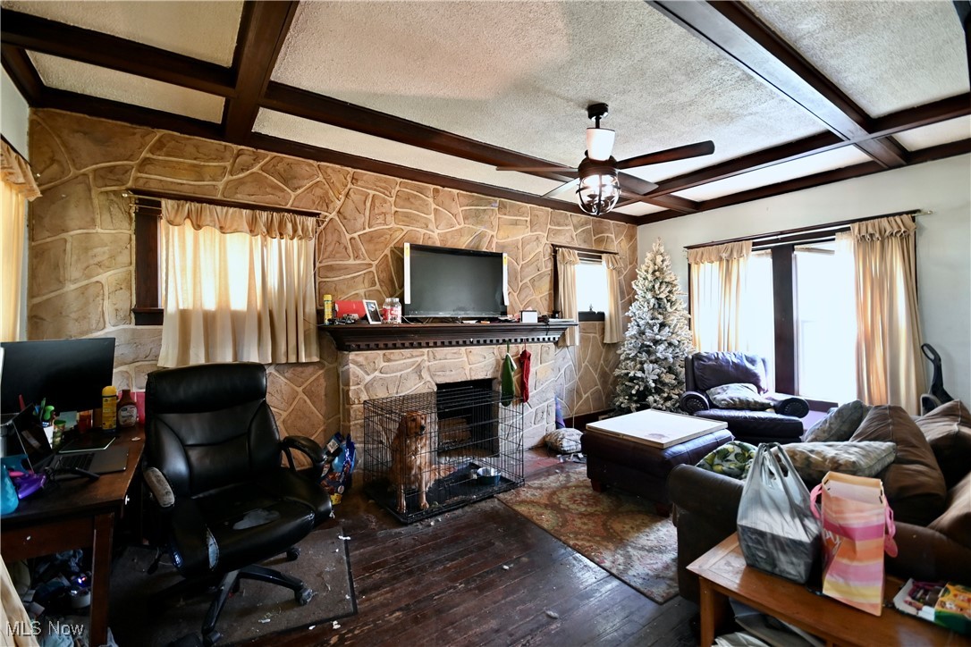 363 Maple Drive Property Photo 6