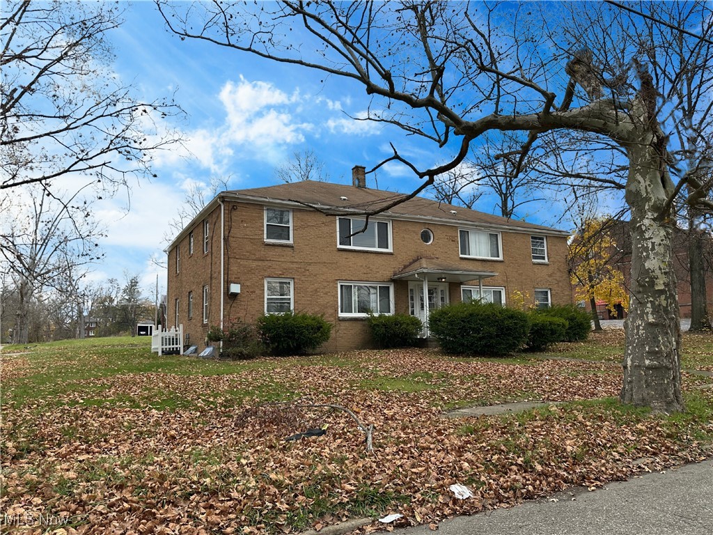 26 W Boston Avenue Property Photo