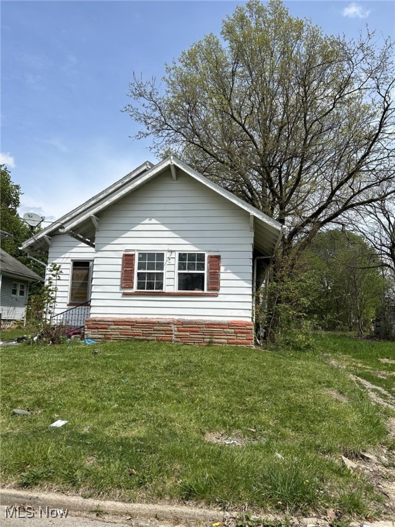 2821 Mary Street Property Photo