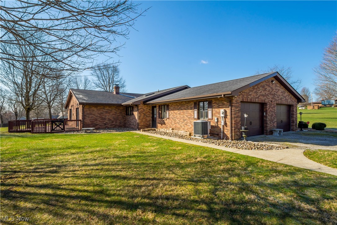 52 Hilda Circle Property Photo 4