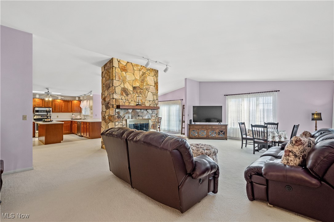 52 Hilda Circle Property Photo 12