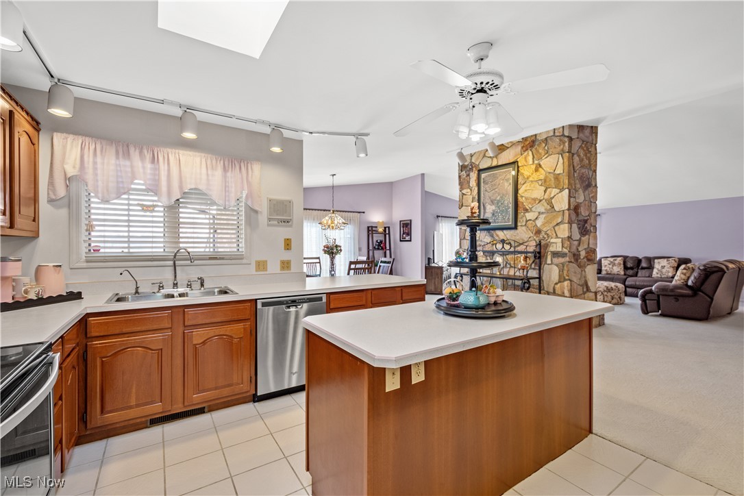 52 Hilda Circle Property Photo 17
