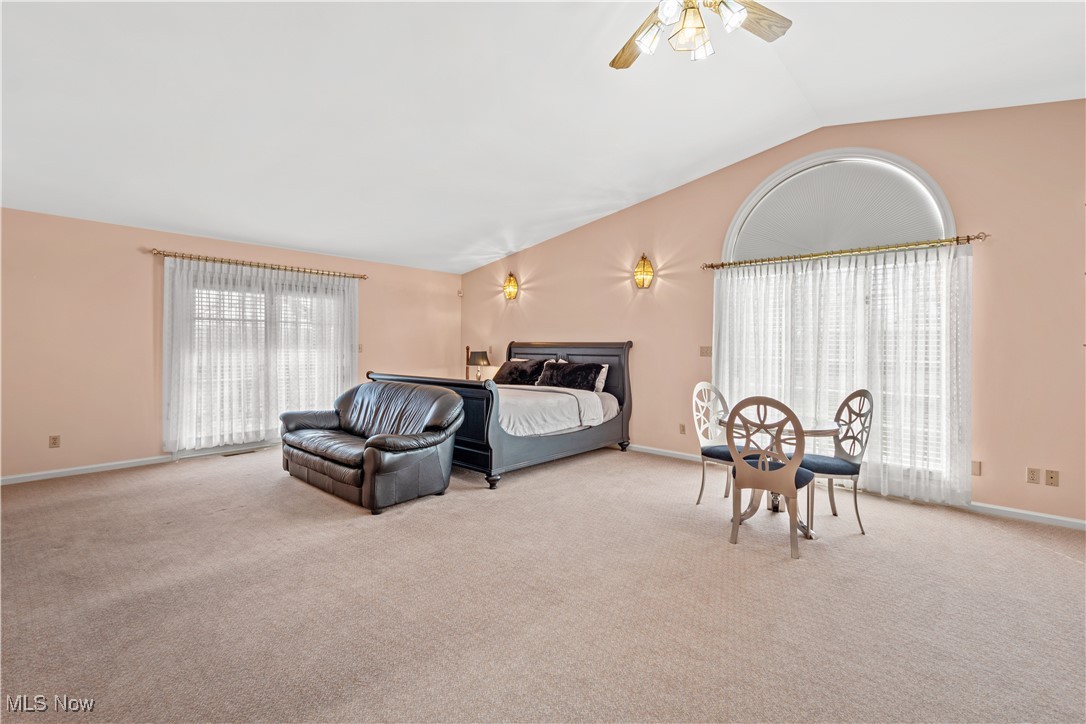 52 Hilda Circle Property Photo 23