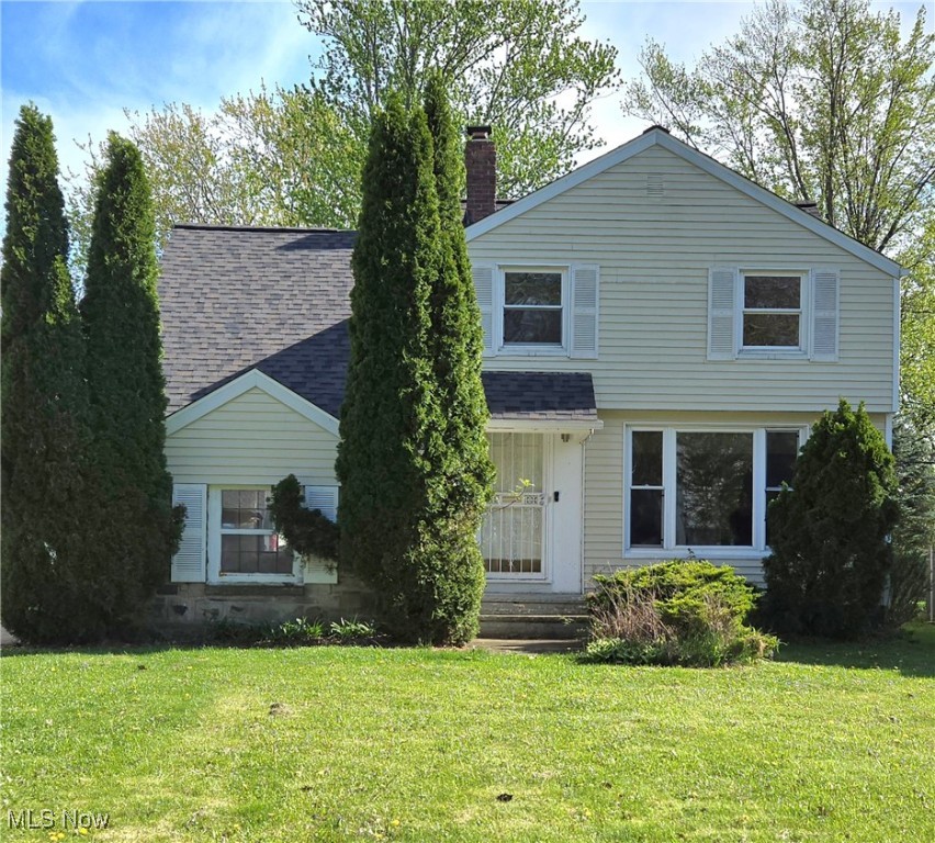 19808 Shakerwood Property Photo 1