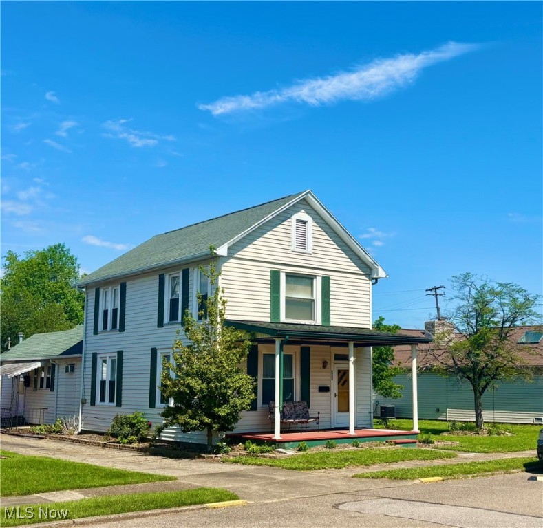 805 4th Street Property Photo 1