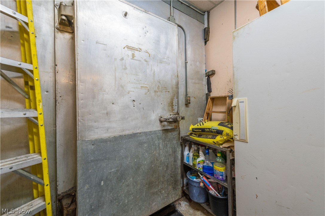 900 Broadway Property Photo 37
