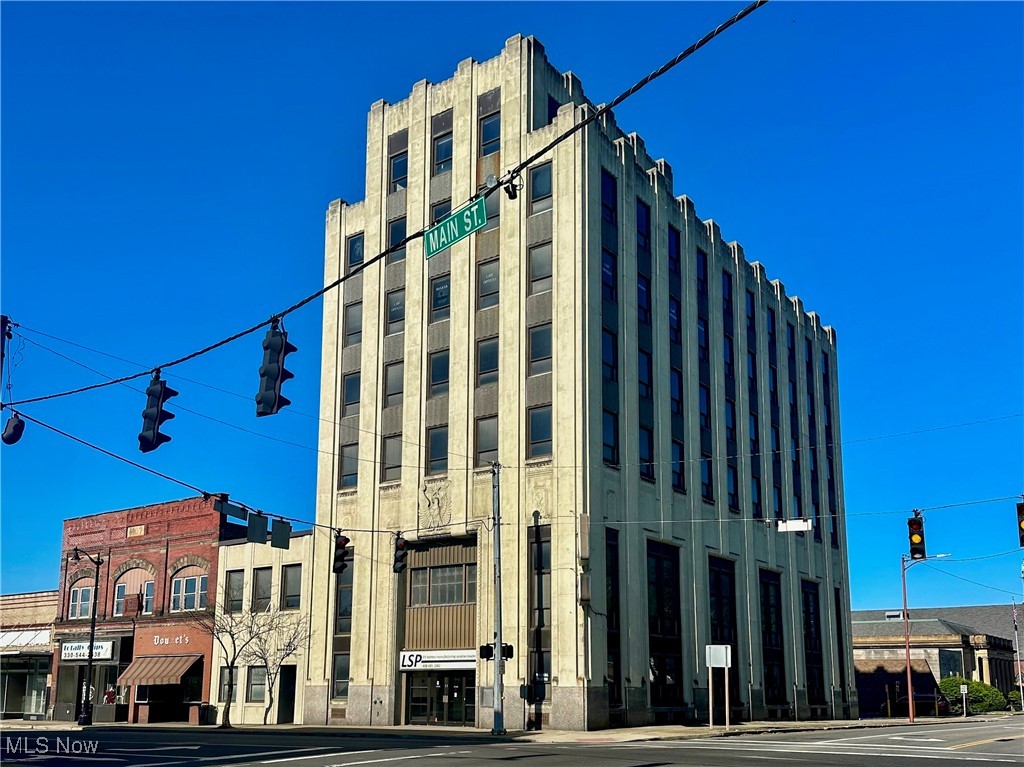 2 S Main Street Property Photo 1