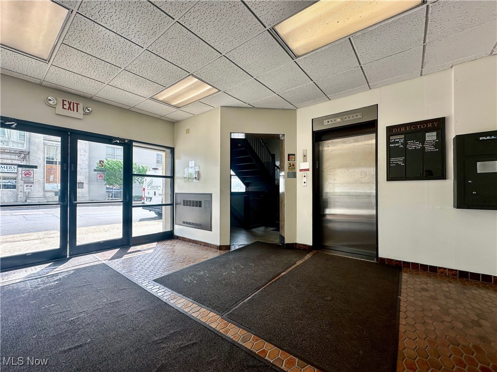 2 S Main Street Property Photo 3
