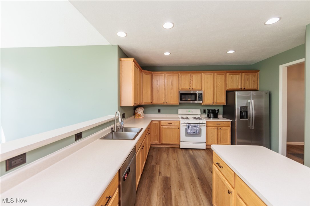 4928 Treeline Drive Property Photo 16