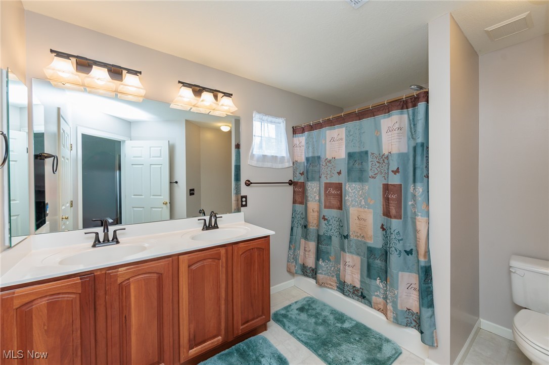 4928 Treeline Drive Property Photo 33