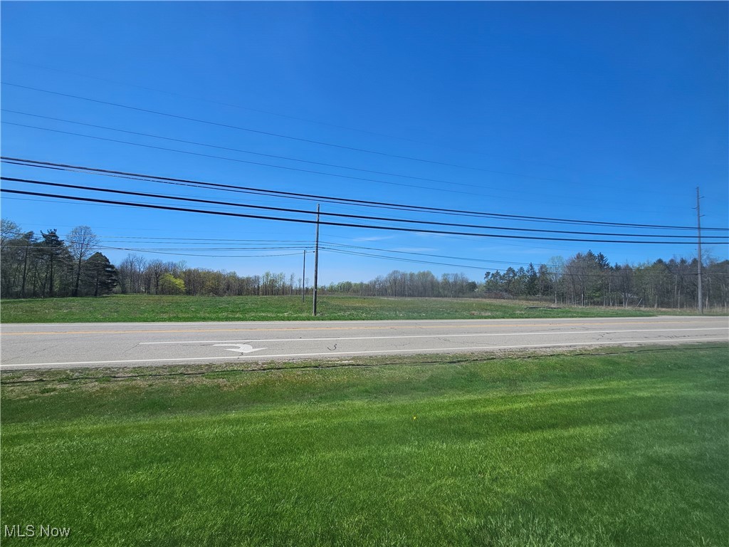 1100 S Chillicothe Road Property Photo 1
