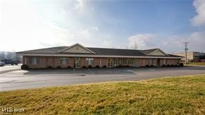 2050 E Wheeling Avenue Property Photo 1