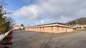 2050 E Wheeling Avenue Property Photo 3