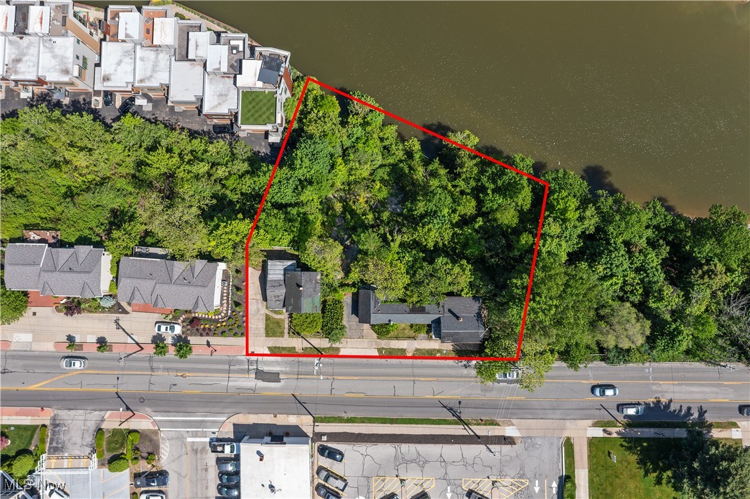 1587 Wooster Road Property Photo